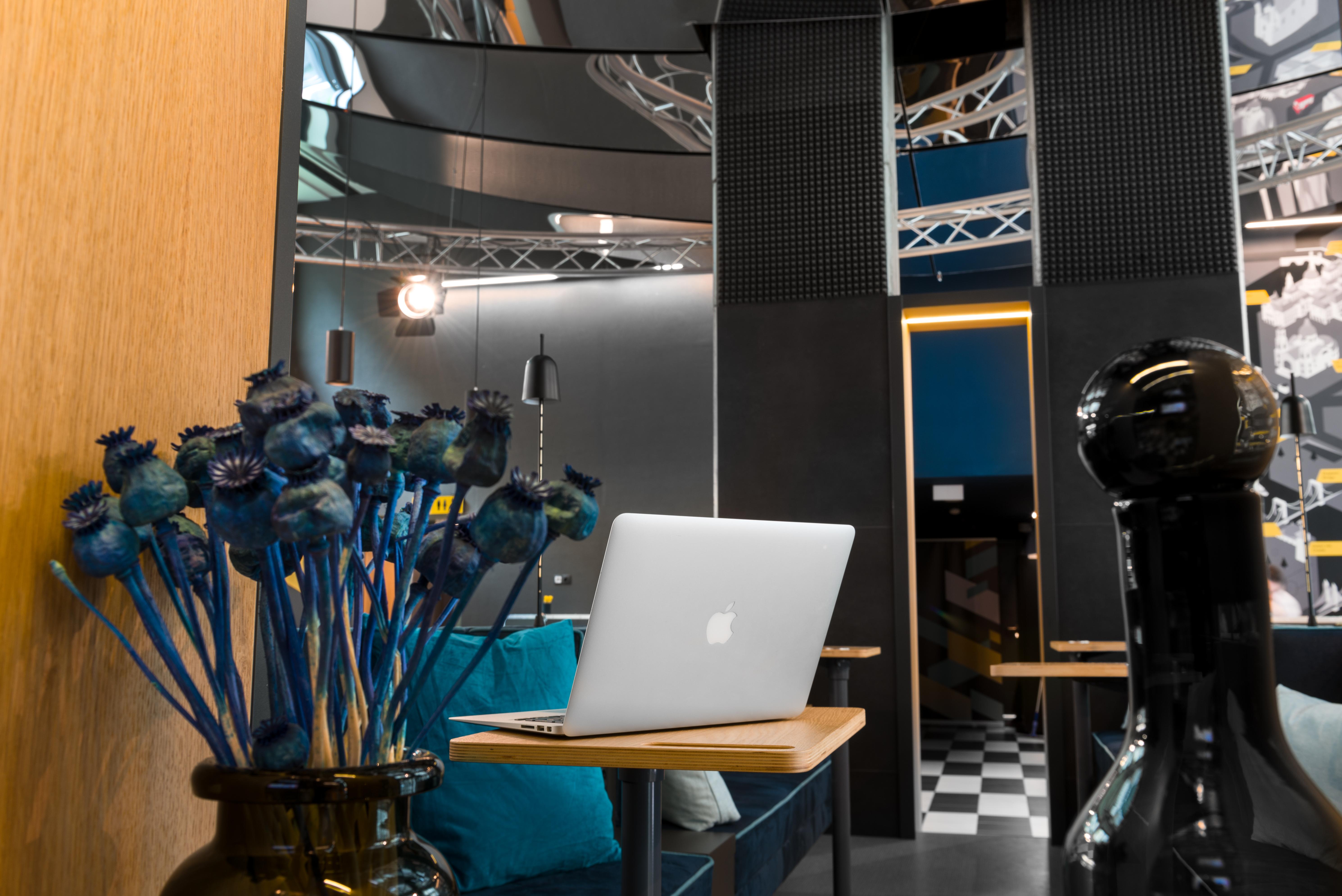 D8 Hotel Budapest Bagian luar foto
